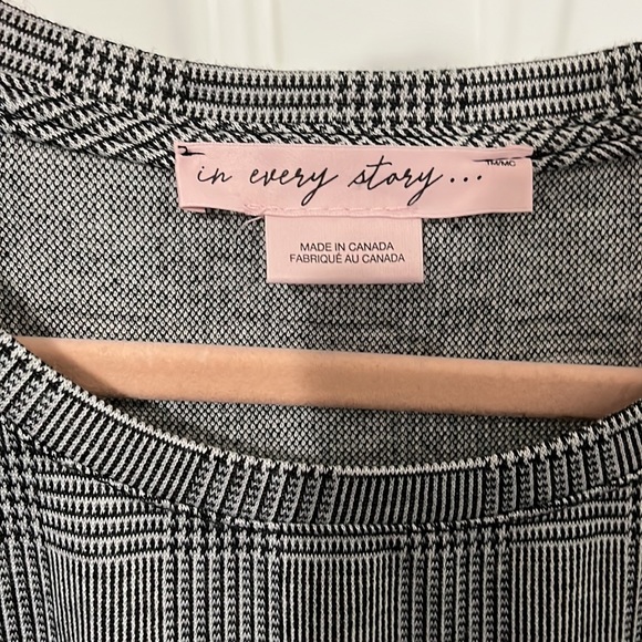 Beautiful Plaid Grey Dress - Picture 4 of 4